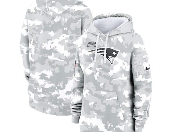 New England Patriots Nike Women's 2024 Salute To Service Club Fleece Pullover Hoodie - Arctic Camo