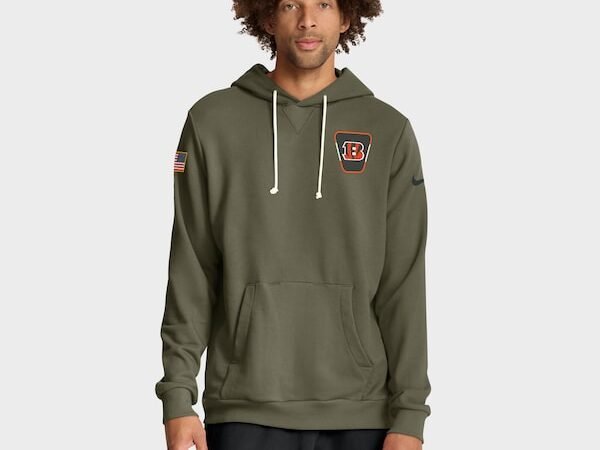 Cincinnati Bengals Nike 2025 Salute to Service Sideline Standard Issue Dri-FIT Hoodie - Olive