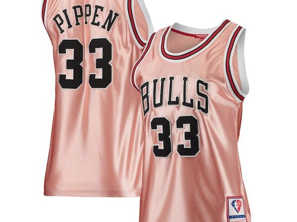 Scottie Pippen Chicago Bulls Women's 75th Anniversary Rose Gold 1997 Swingman Jersey - Pink