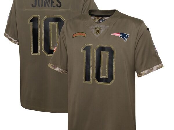 Mac Jones New England Patriots Nike Youth 2022 Salute To Service Player Limited Jersey - Olive