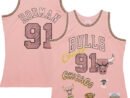 Dennis Rodman Chicago Bulls 1997/98 Swingman Sidewalk Sketch Jersey - Pink