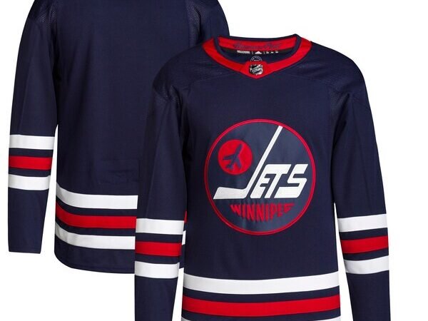 Winnipeg Jets adidas Men's 2021/22 Alternate Primegreen Authentic Jersey - Navy