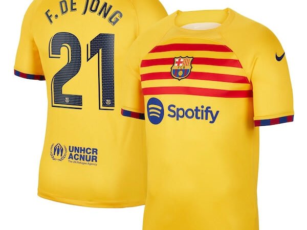 Frenkie de Jong Barcelona Nike 2022/23 Fourth Breathe Stadium Replica Player Jersey - Yellow