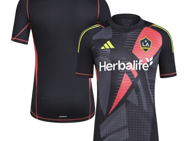LA Galaxy adidas 2024 Goalkeeper Jersey - Black