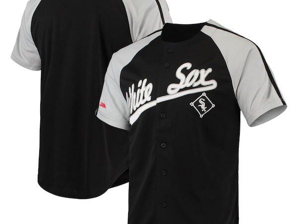 Chicago White Sox Stitches Button-Down Raglan Replica Jersey - Black
