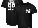 Aaron Judge New York Yankees Nike  Youth Lights Out Replica Player Jersey - Black