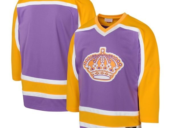 Los Angeles Kings Youth 1980 Blue Line Player Jersey - Purple